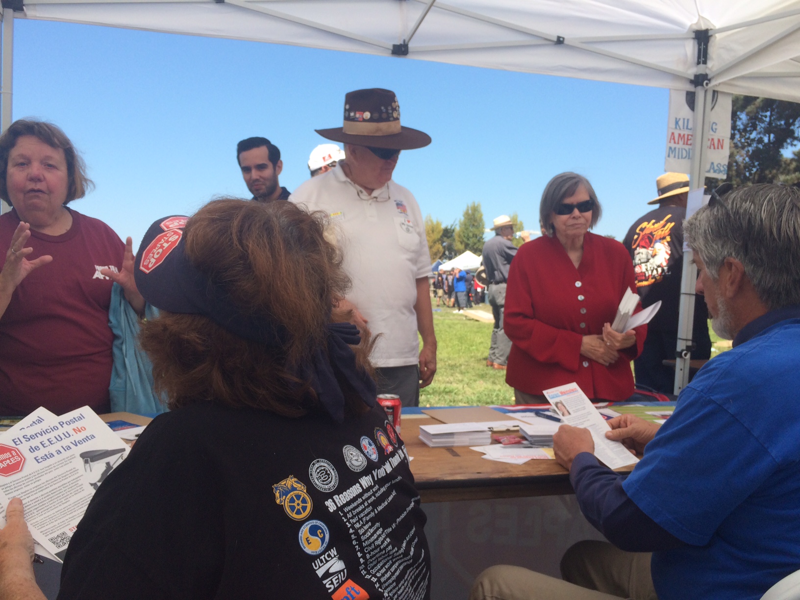 Saying ‘No’ to Staples on Labor Day American Postal Workers Union